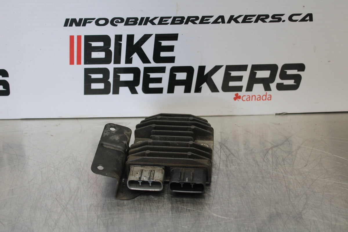 10-11 BMW S1000RR RECTIFIER VOLTAGE REGULATOR BB168