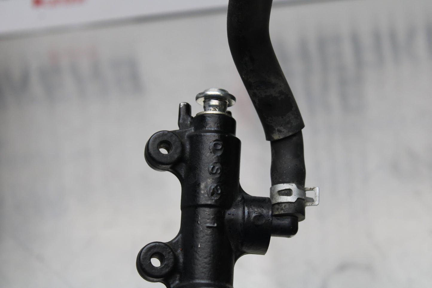 11 SUZUKI GSXR1000 REAR BACK BRAKE MASTER CYLINDER W RESERVOIR BB142