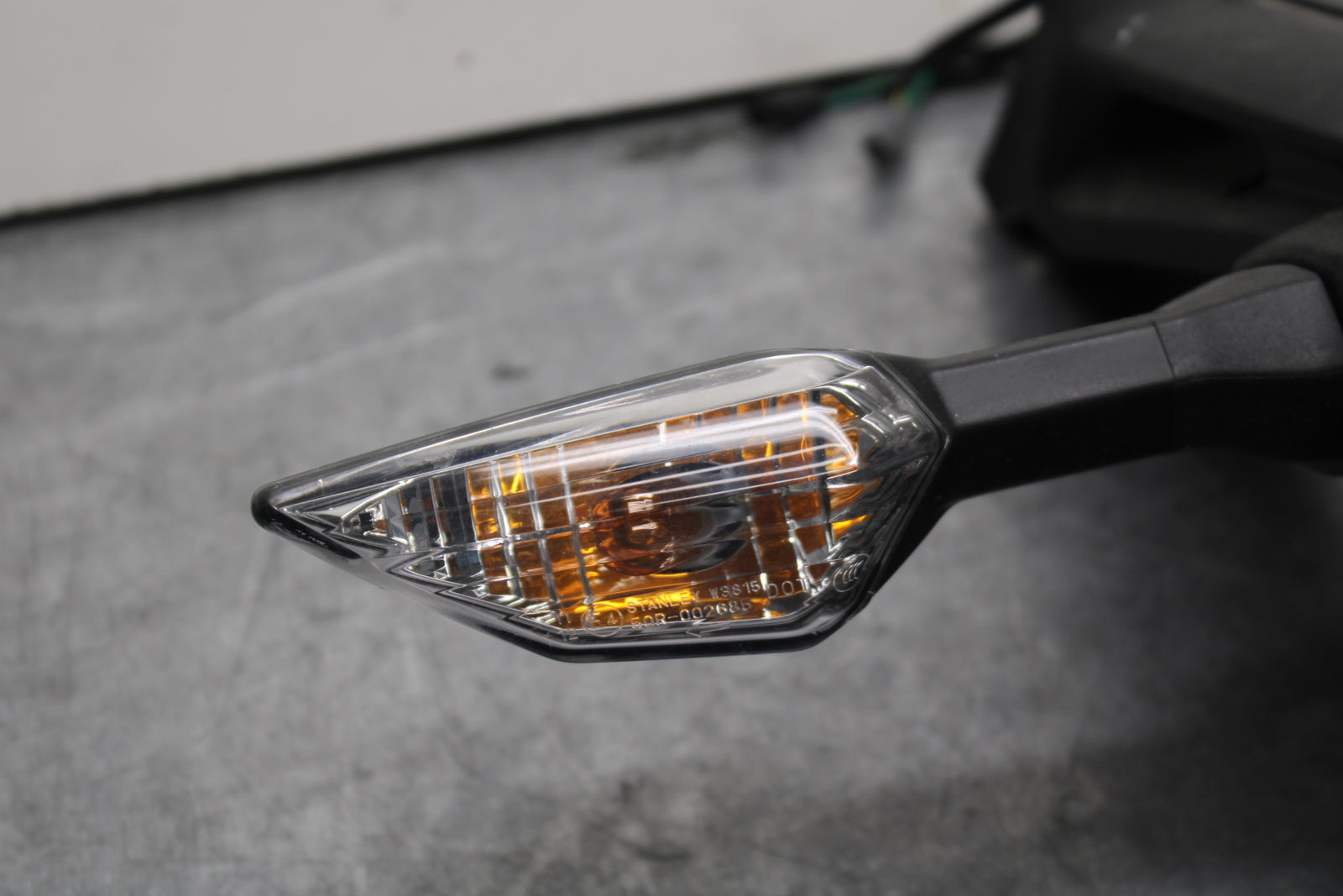 19-23 KAWASAKI NINJA ZX6R REAR BACK FENDER MUD GUARD BB749