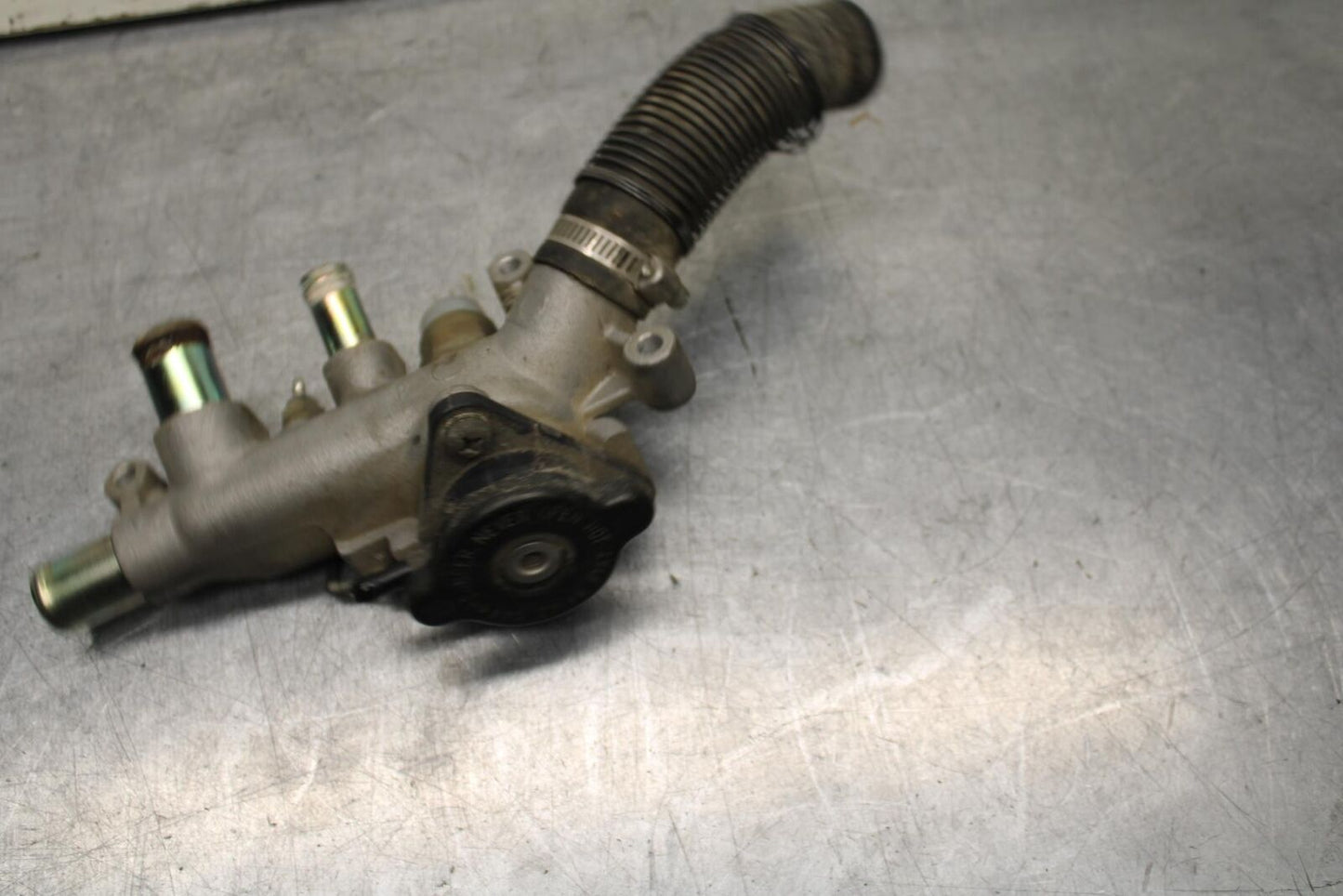 1998 Yamaha Vmax 1200 VMX1200 THERMOSTAT W HOUSING ASSEMBLY BB620