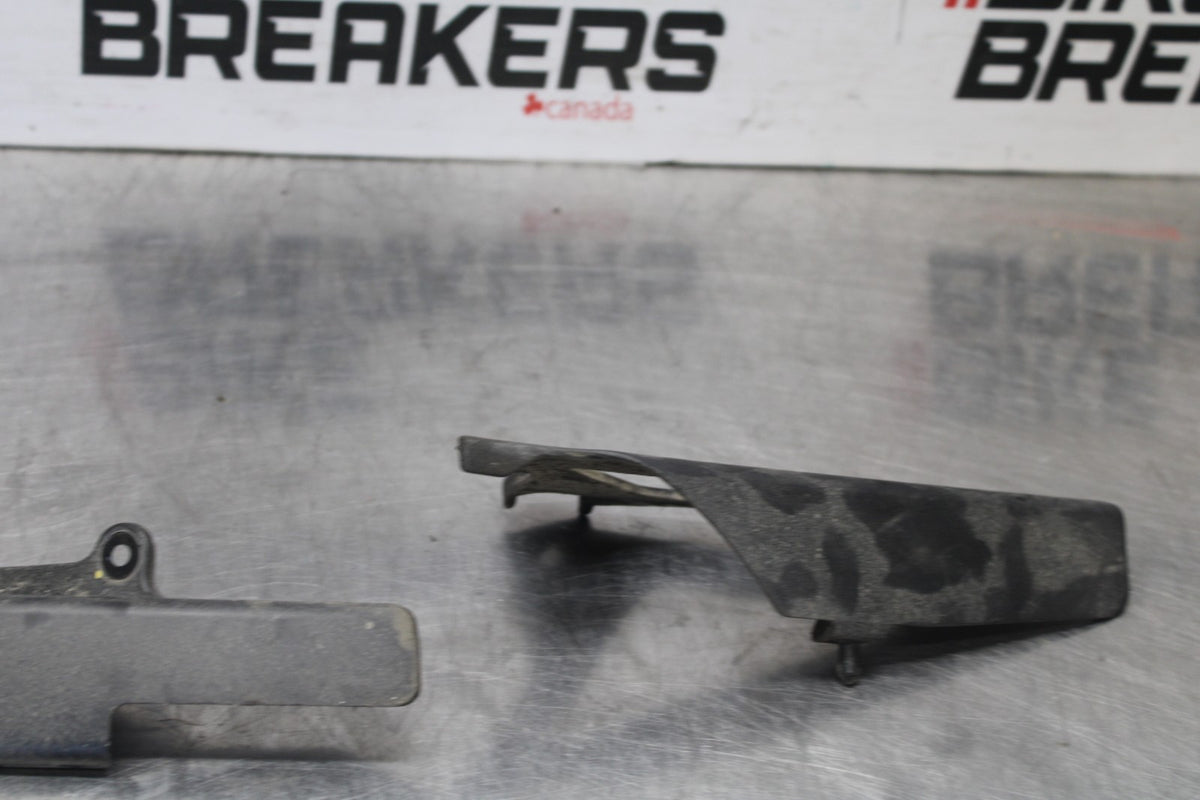 04-05 KAWASAKI NINJA ZX10R REAR BACK DRIVE CHAIN GUARD COVER SHIELD BB931