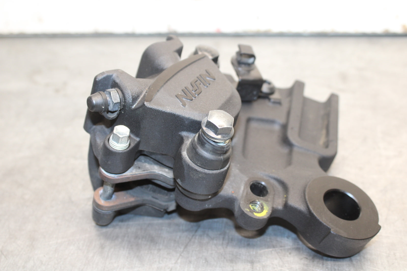 18-24 KAWASAKI NINJA 650 REAR BACK BRAKE CALIPER W MOUNT BRACKET BB725