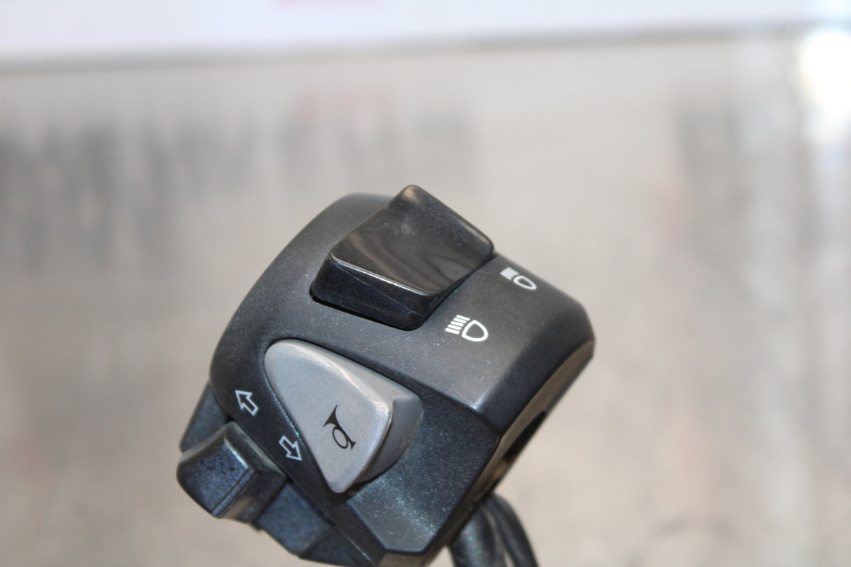 15-16 HONDA CB300F LEFT CLIP ON HANDLE HORN SIGNALS SWITCH SWITCHES BB150