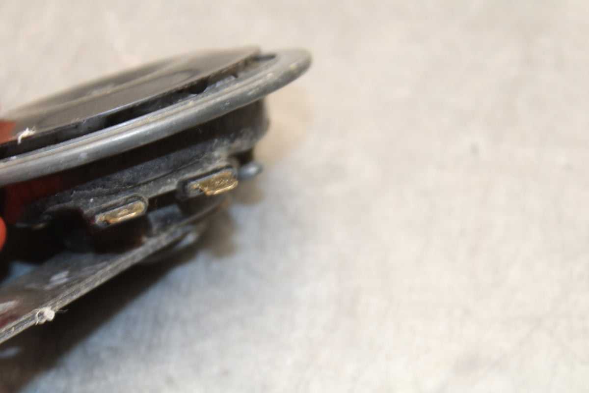 04-12 HONDA ST1300A HORN SIGNAL (ITEM A) BB669