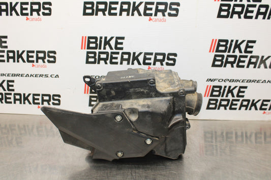 13-17 KAWASAKI NINJA 300 EX300 ABS AIRBOX AIR INTAKE FILTER BOX BB187