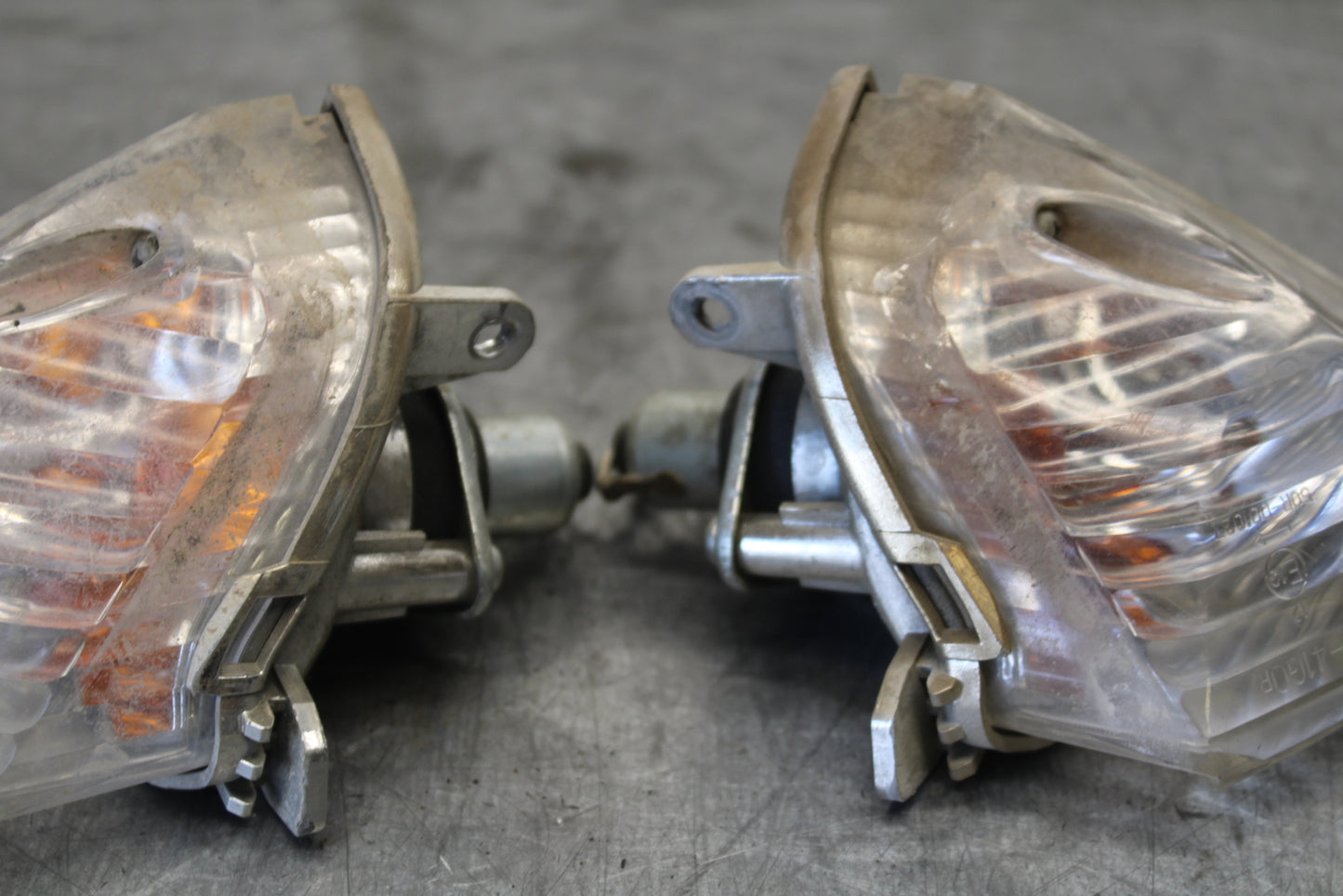 06-07 SUZUKI GSXR 600 REAR LEFT RIGHT TURN SIGNALS LIGHT INDICATORS BB694