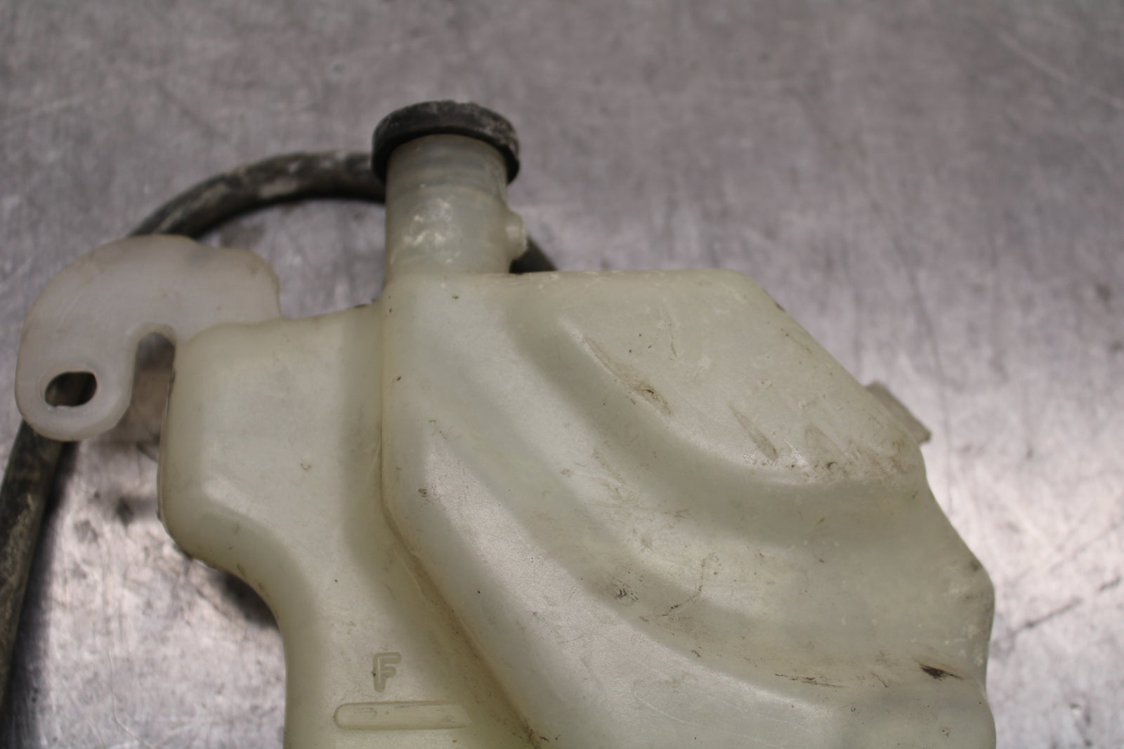 03 SUZUKI SV650S COOLANT WATER TANK RESERVOIR BOTTLE BB130