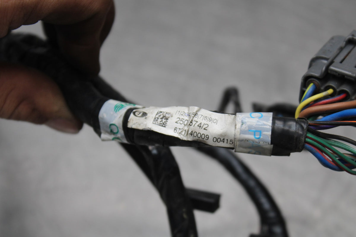 12 TRIUMPH STREET TRIPLE R MAIN ENGINE WIRING HARNESS MOTOR WIRE LOOM BB914