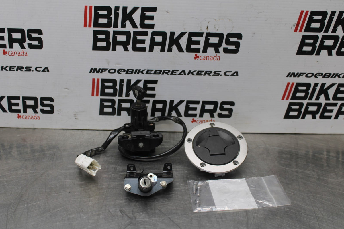 12-16 KAWASAKI NINJA 650 EX650F ABS IGNITION LOCK SET GAS CAP & SEAT LOCK  BB860