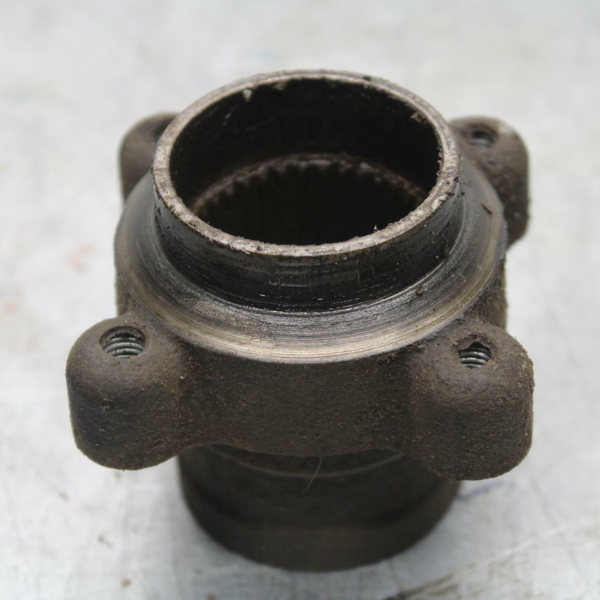06-20 YAMAHA RAPTOR 700 YFM700R REAR ROTOR BACK BRAKE DISC MOUNT HUB BB414
