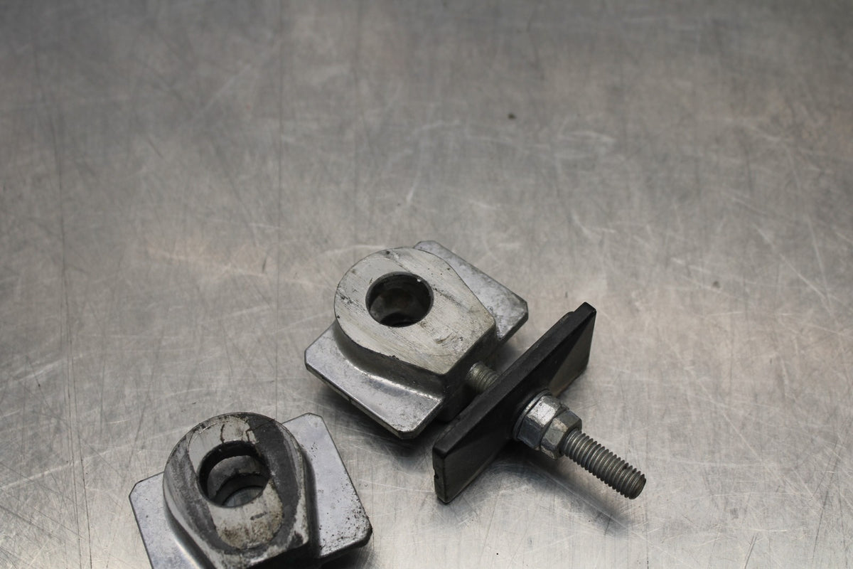13-17 KAWASAKI NINJA 300 EX300 SWINGARM CHAIN ADJUSTMENT BRACKETS BB189