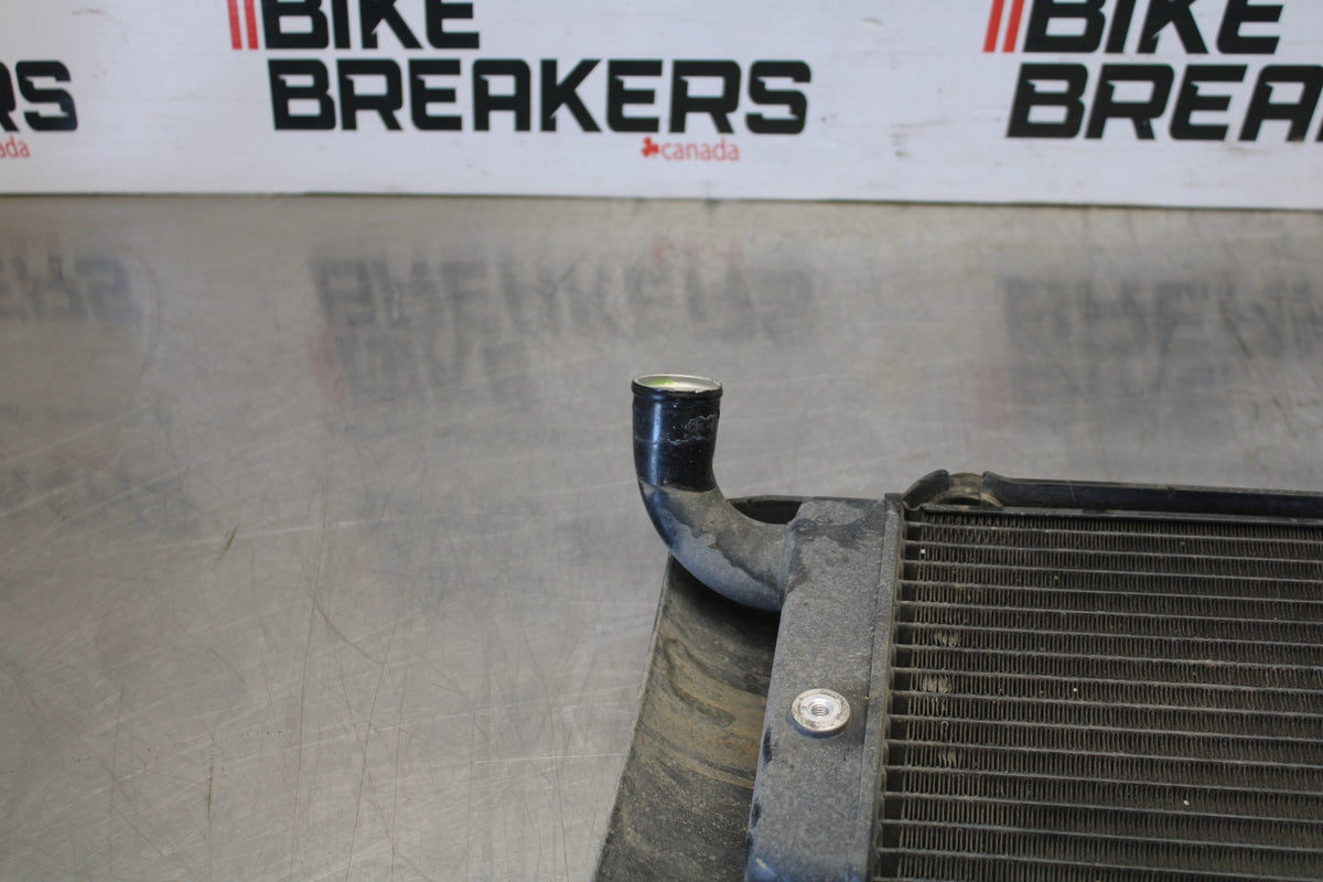 14 HONDA SHADOW 750 VT750C2B ENGINE COOLER COOLING RADIATOR RADIATER BB867