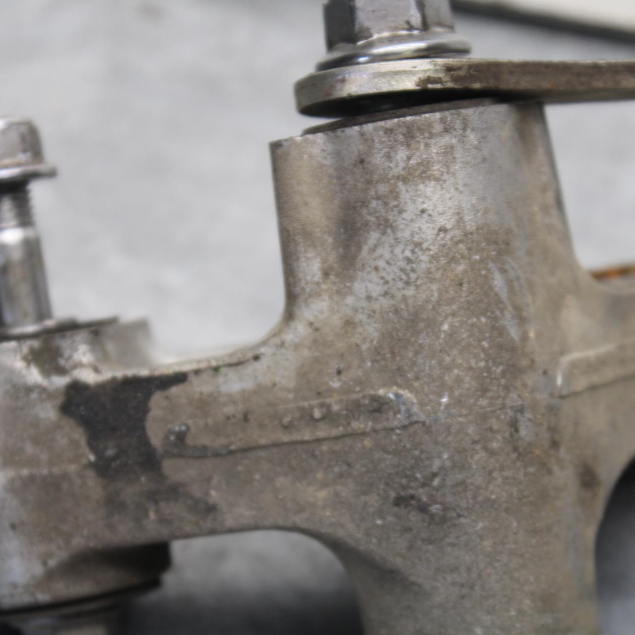 21 KAWASAKI NINJA ZX6R REAR DOGBONE SHOCK LINKAGE LINK BB647