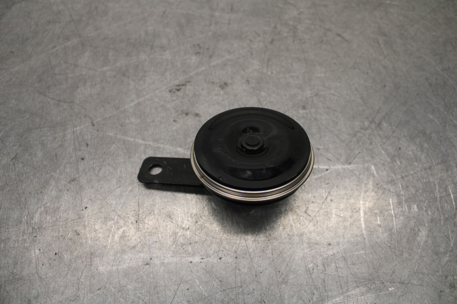 15-17 YAMAHA YZF R3 HORN SIGNAL BB651