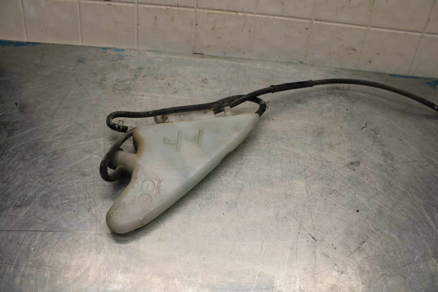 11-22 SUZUKI GSXR600 COOLANT WATER TANK RESERVOIR BOTTLE BB422