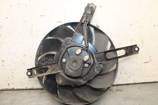 17-21 HONDA CBR1000RR SP RIGHT ENGINE RADIATOR COOLING FAN MOTOR BB681