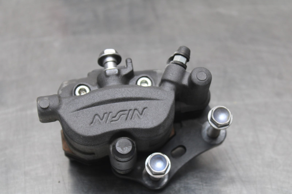 24 KAWASAKI NINJA 500 ABS LEFT FRONT BRAKE CALIPER BB818