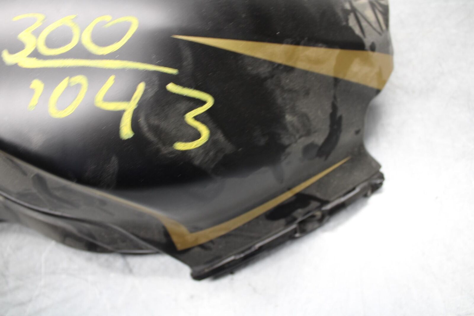 09-12 HONDA CBR600RR AFTERMARKET BLACK GAS TANK FUEL  COVER FAIRING COWL BB450