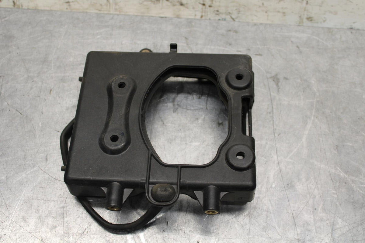 2005 Ducati Monster S2R REAR BACK TAIL UNDERTAIL BATTERY TRAY PLASTIC BB557