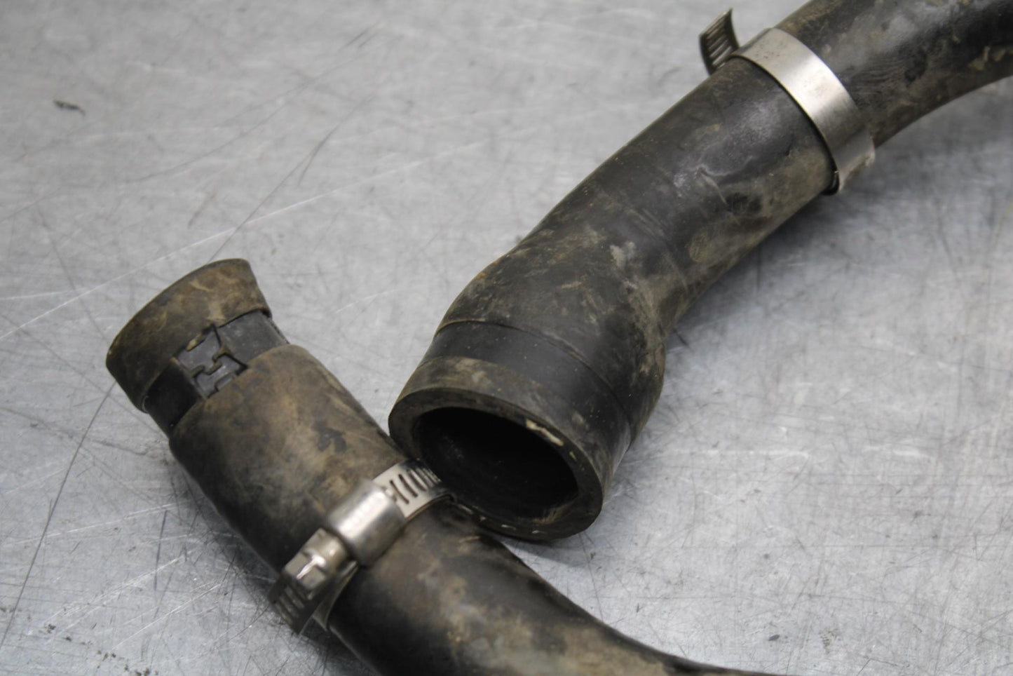 08-11 TRIUMPH SPEED TRIPLE RADIATOR HOSES ENGINE COOLANT WATER PIPES HOSE BB102