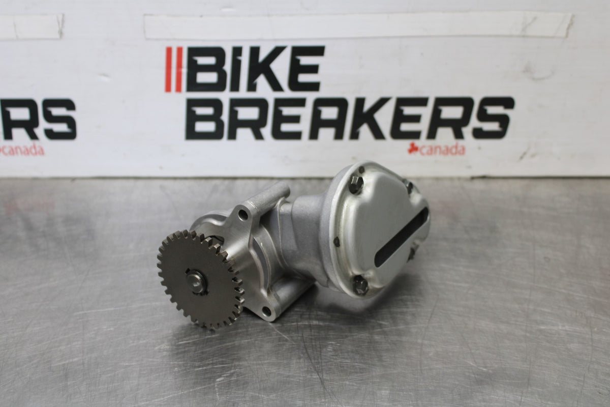 05-09 SUZUKI BOULEVARD C90 ENGINE MOTOR OIL PUMP BB918