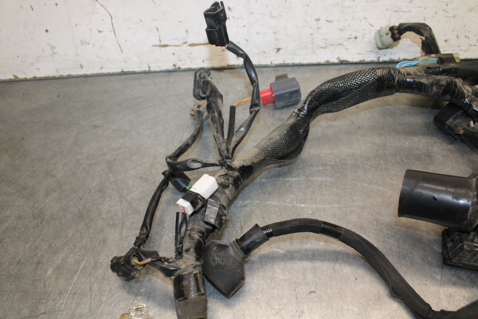 19-23 KAWASAKI NINJA ZX6R MAIN ENGINE WIRING HARNESS MOTOR WIRE LOOM BB701