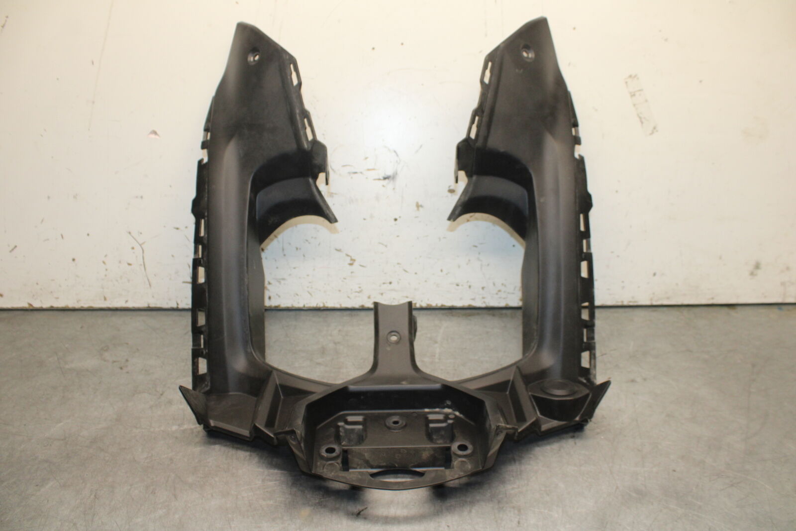 18-24 KAWASAKI NINJA 650 FRONT CENTER GAUGE COWL FAIRING BB725