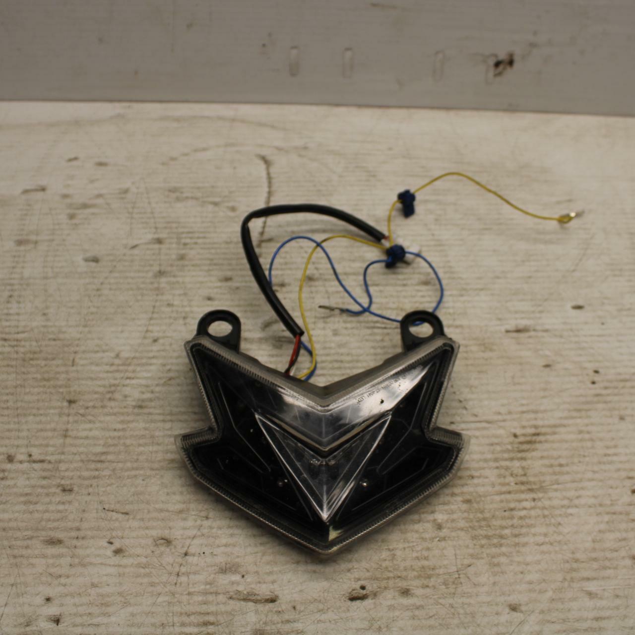 13-18 KAWASAKI NINJA ZX6R AFTERMARKET REAR TAIL TAILLIGHT BACK BRAKE LIGHT BB304