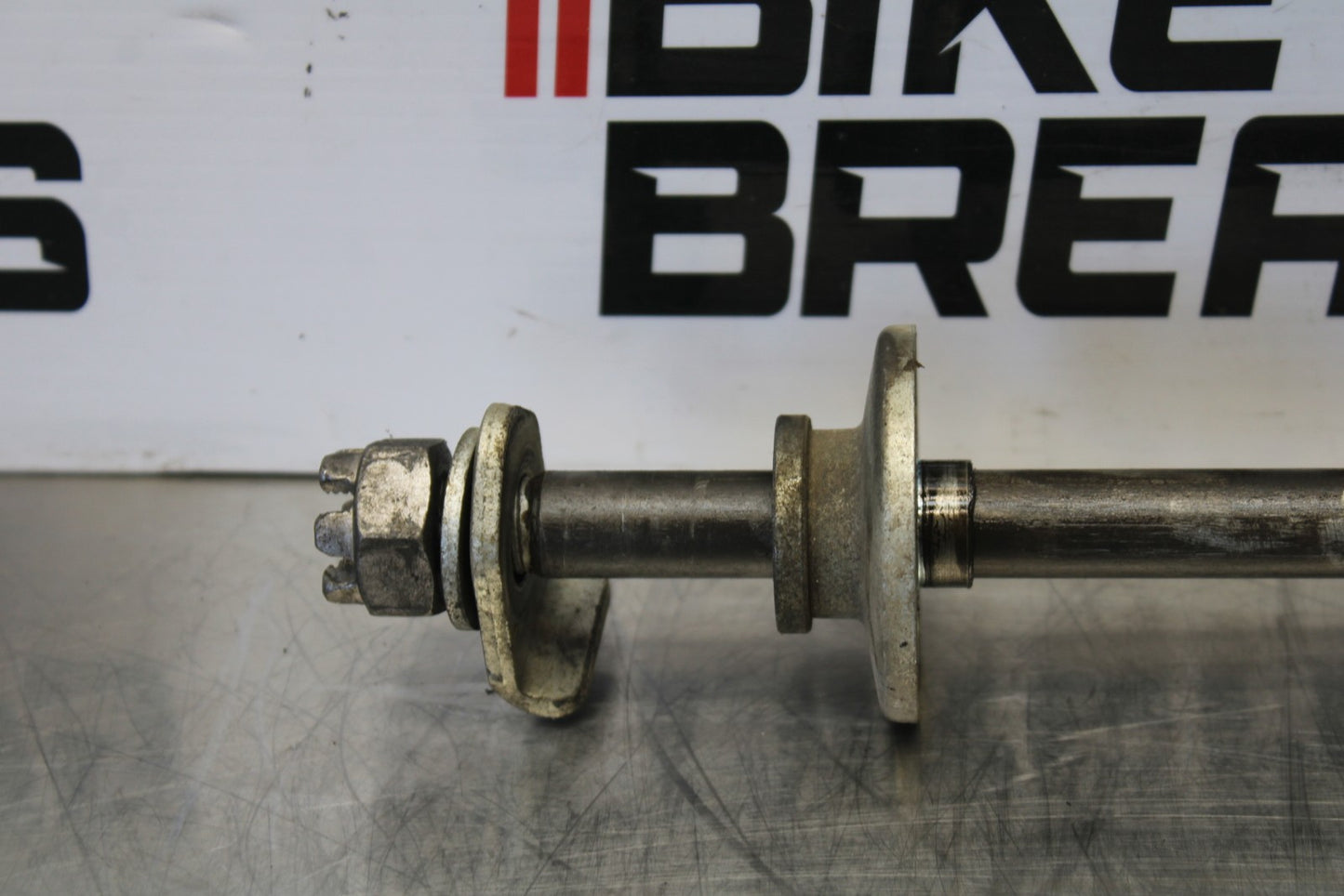 08-18 KAWASAKI KLR650 REAR AXLE BACK WHEEL RIM PIVOT BOLT AXEL BB183