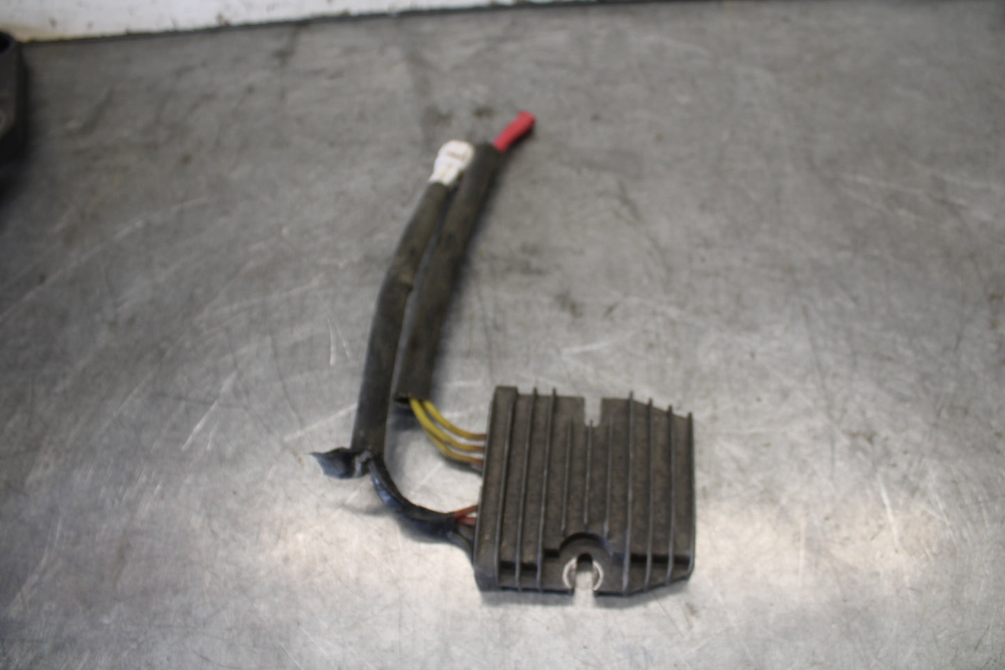 06-07 SUZUKI GSXR 600 RECTIFIER VOLTAGE REGULATOR BB694
