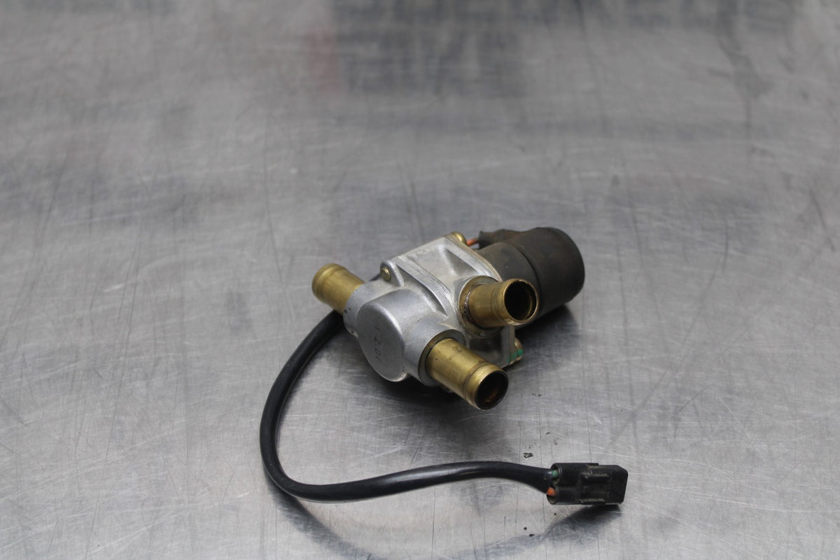 01-06 HONDA CBR600F4I AIR VALVE SOLENOID TOP ENGINE SWITCH SENSOR BB778