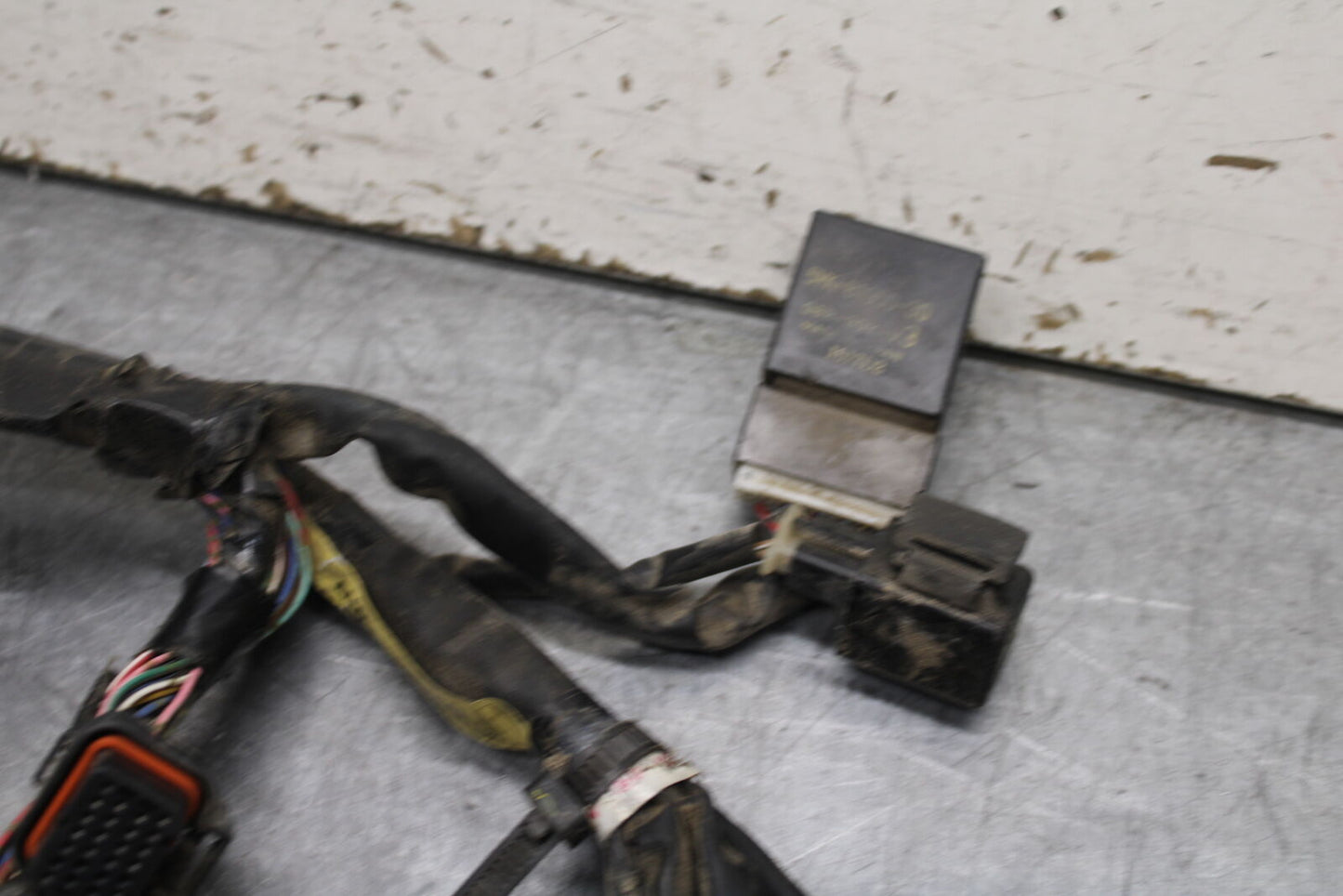 07-08 YAMAHA YZF R1 MAIN ENGINE WIRING HARNESS MOTOR WIRE LOOM BB724