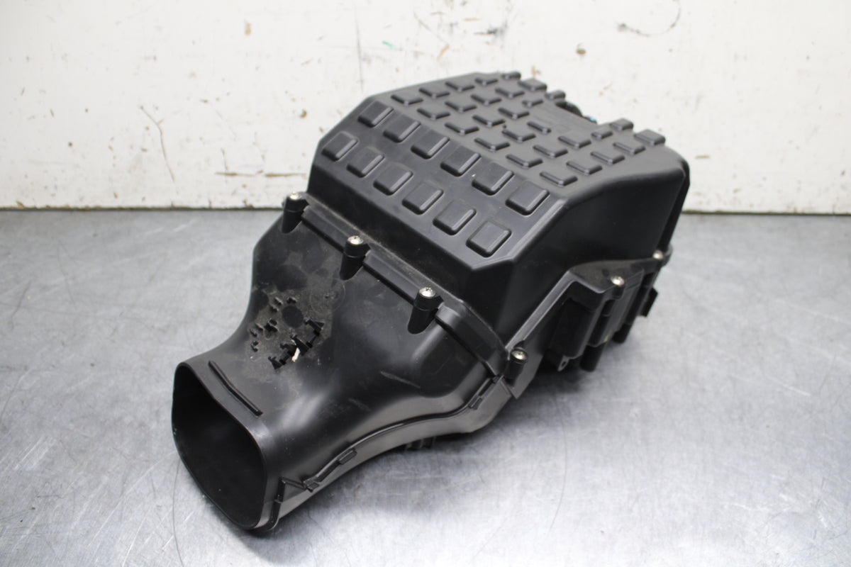 21-24 APRILIA TUONO 660 FACTORY AIRBOX AIR INTAKE FILTER BOX BB733