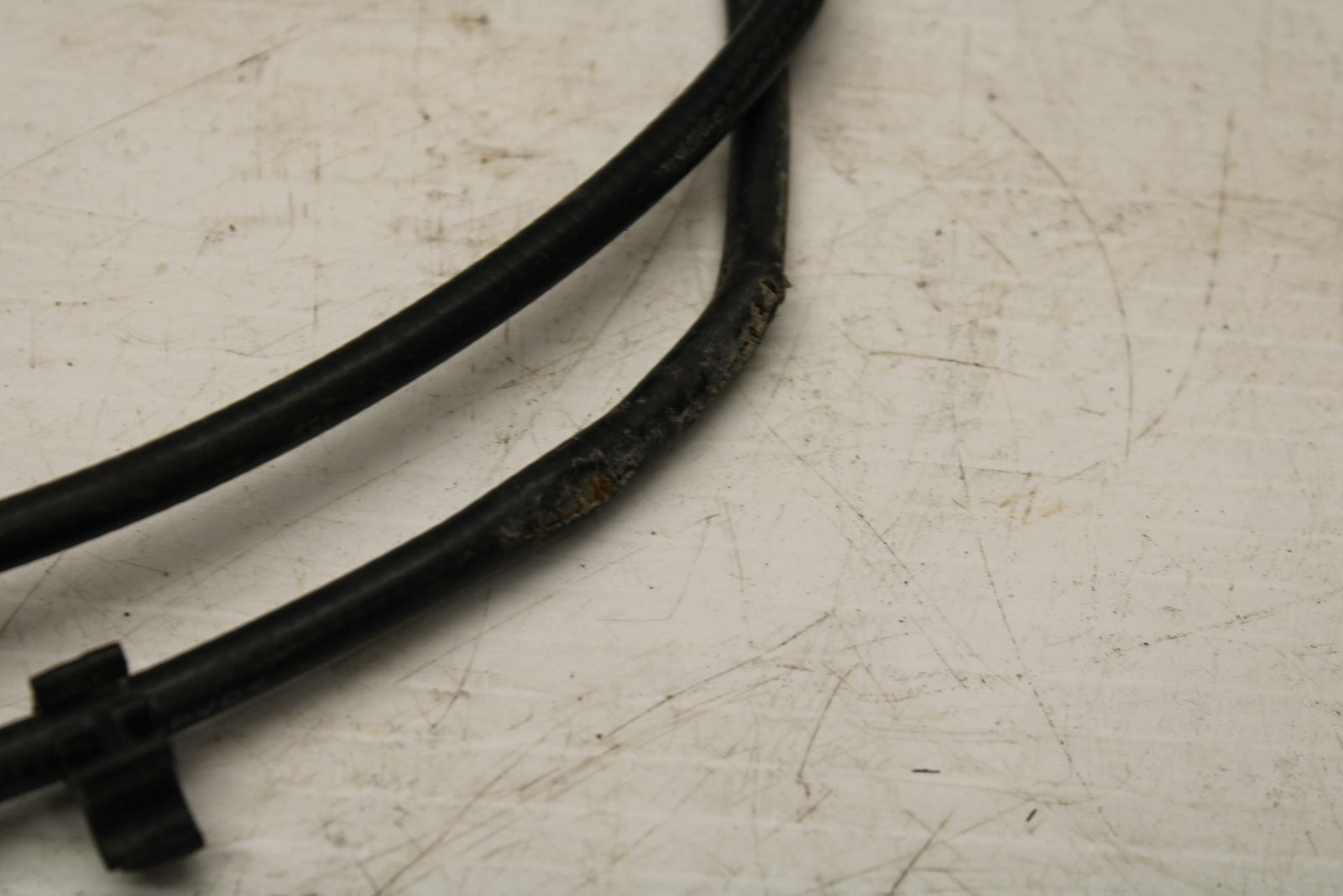 05-07 HONDA VTX1800F2 THROTTLE CABLES LINES BB351