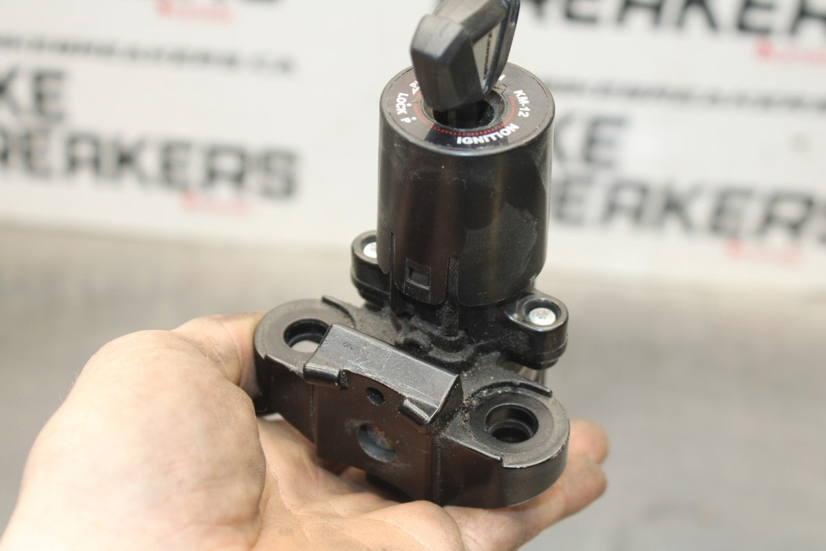 11-15 KAWASAKI NINJA ZX10R IGNITION LOCK W KEY BB840