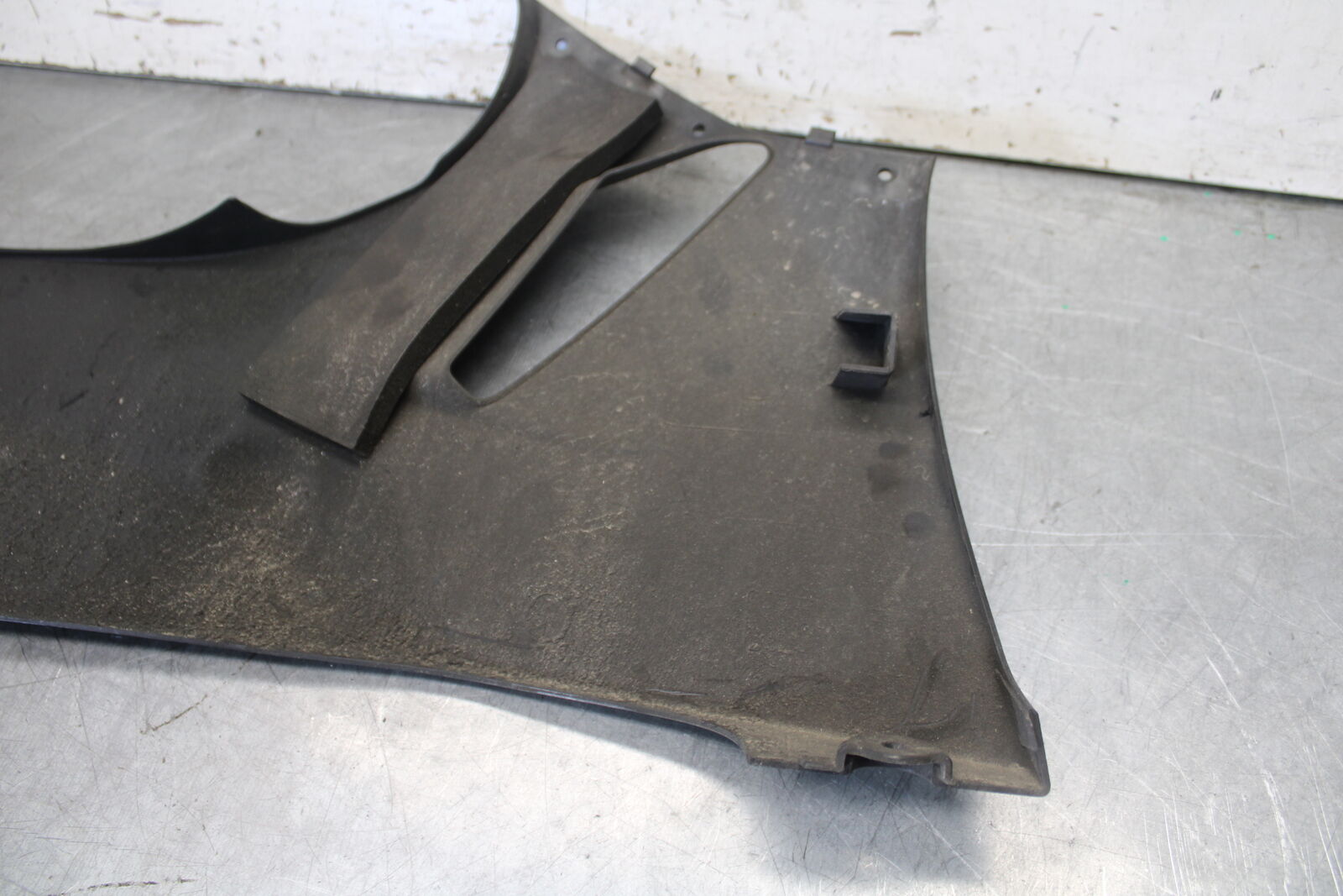 09-12 KAWASAKI NINJA ZX6R LEFT LOWER BOTTOM BELLY SIDE FAIRING COWL BB698