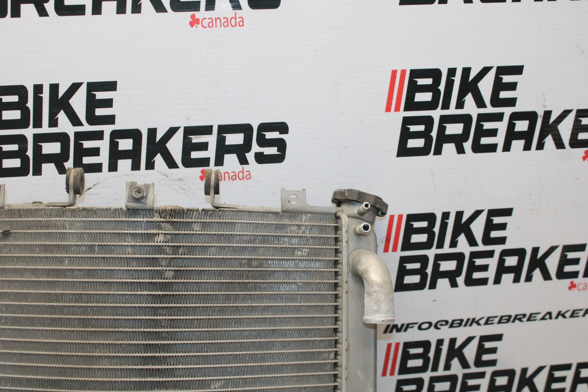 98 KAWASAKI NINJA ZX6 ENGINE RADIATOR MOTOR COOLER COOLING RADIATER BB870