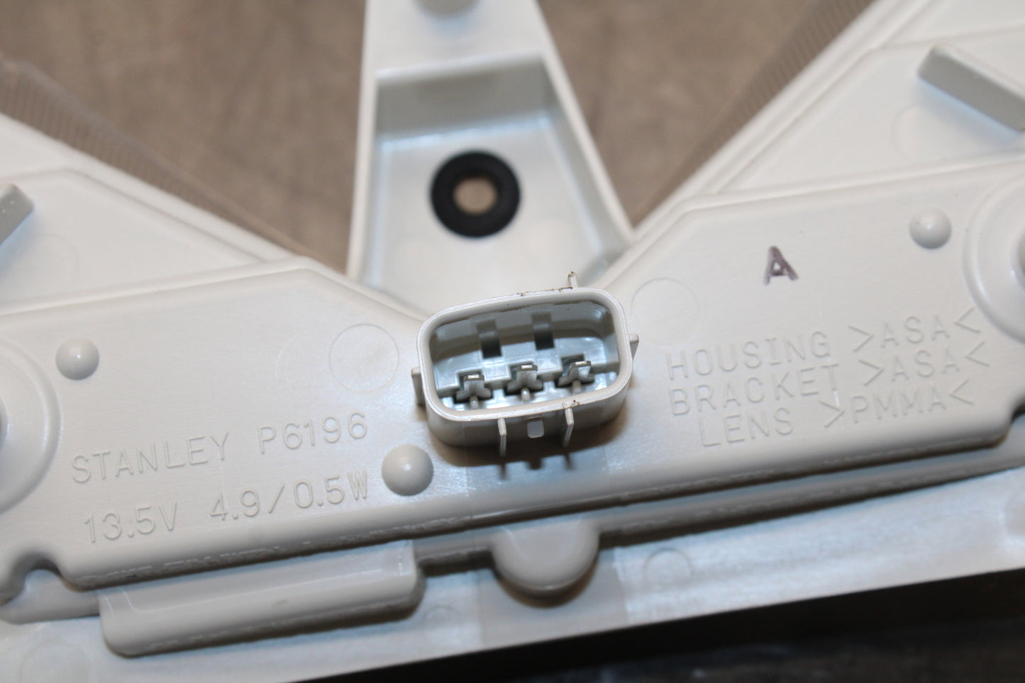 23-24 KAWASAKI NINJA ZX14R NEW!! REAR TAIL TAILLIGHT BACK BRAKE LIGHT BB153