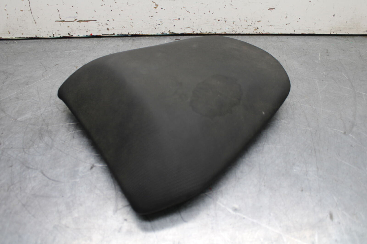 12-17 KAWASAKI ER-6N Z650 REAR BACK PASSENGER TANDEM SEAT PAD SADDLE  BB709