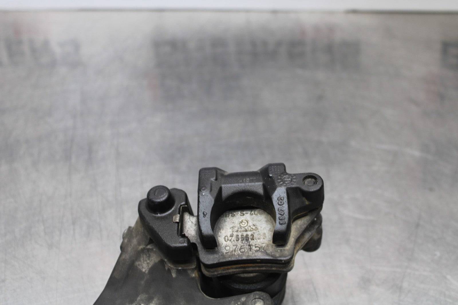 12-14 BMW S1000RR REAR BACK BRAKE CALIPER W MOUNT BRACKET BB204