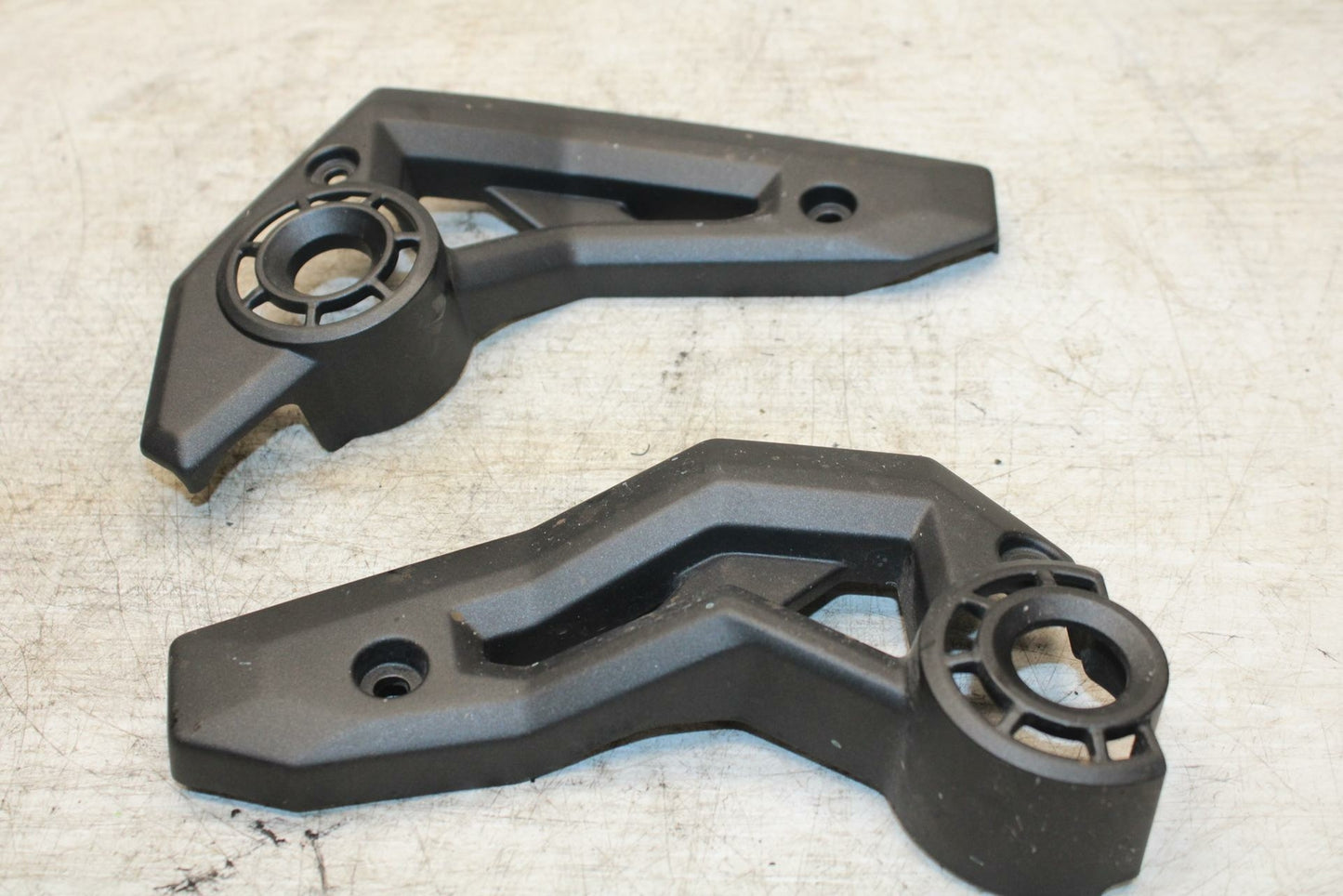 17-20 KAWASAKI NINJA 650 RIGHT LEFT REARSETS COVERS TRIM PAIR BB364
