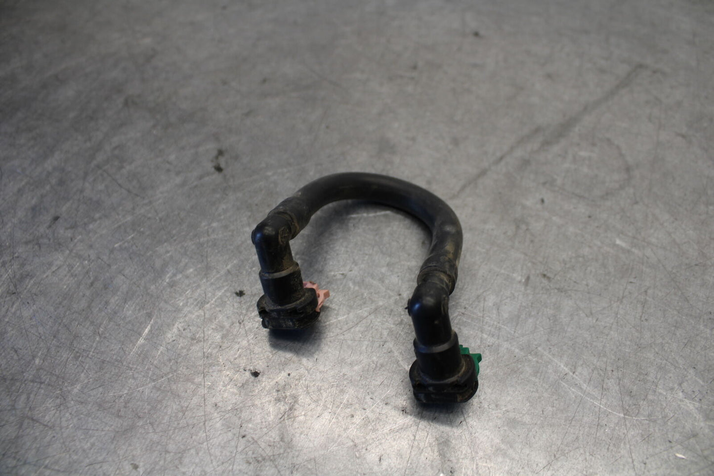 11-24 SUZUKI GSXR750 FUEL HOSE GAS LINE TUBE PIPE BB687