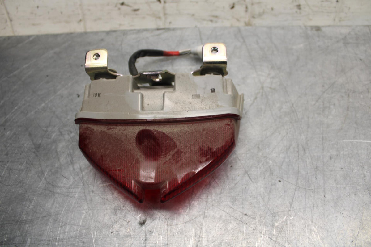 11-22 SUZUKI GSXR 600  REAR TAIL TAILLIGHT BACK BRAKE LIGHT BB485
