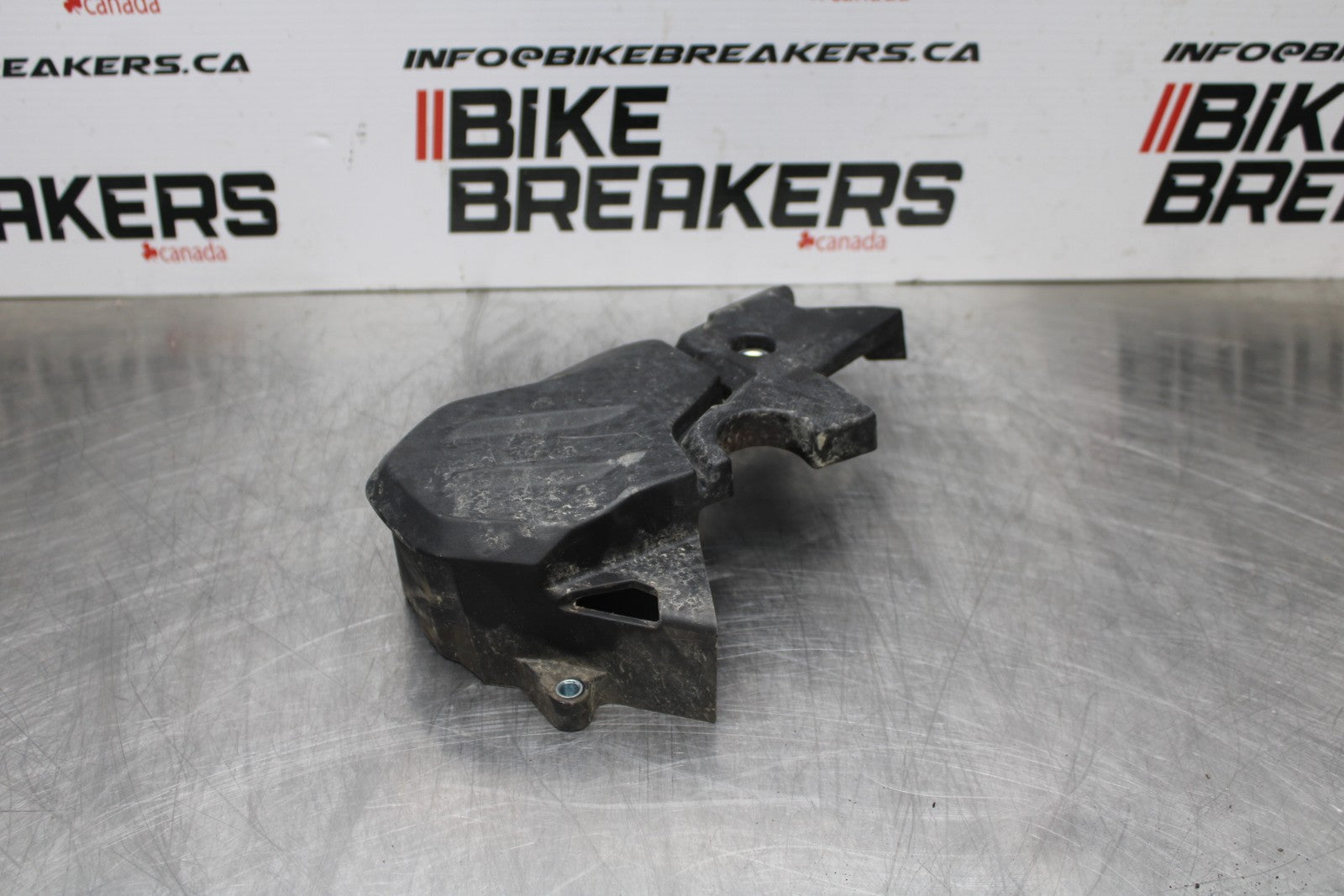 18-23 KAWASAKI NINJA 400 EX400 ABS ENGINE SPROCKET COVER BB177