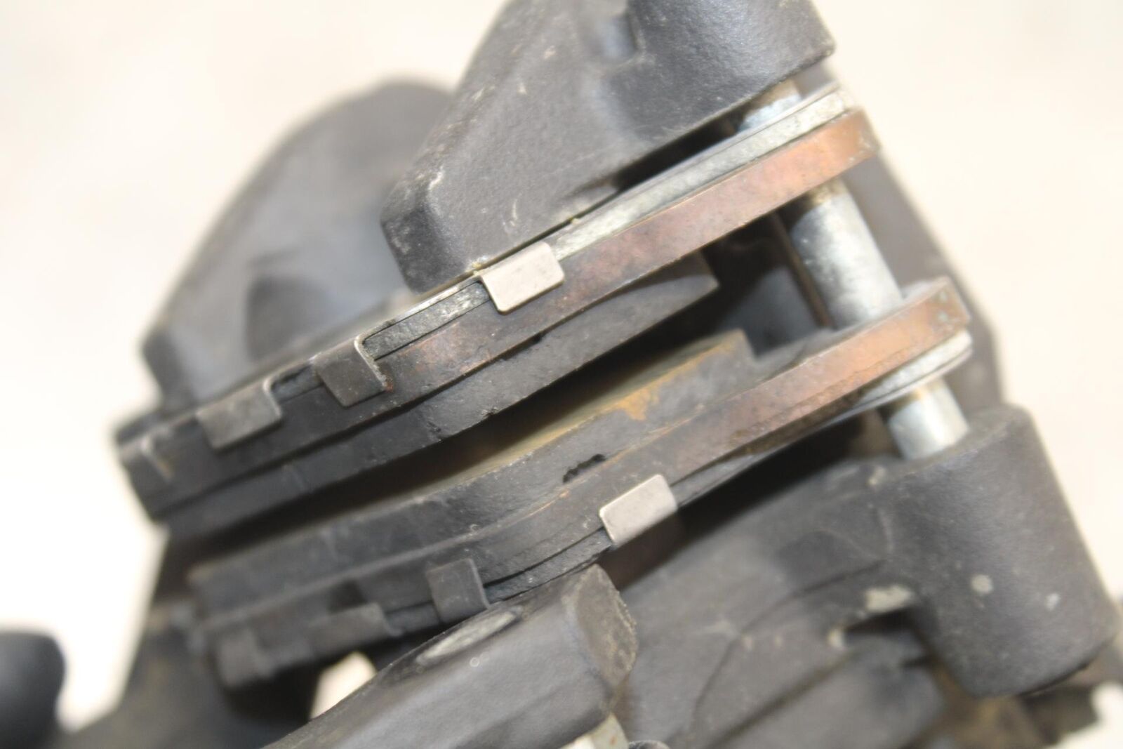 2016 Kawasaki Ninja ZX10R ZX1000 ABS KRT Edition REAR BRAKE CALIPER W MOUNT BB86