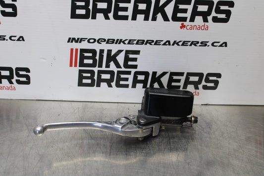 01-06 HONDA CBR600F4I FRONT BRAKE MASTER CYLINDER w/ LEVER BB185