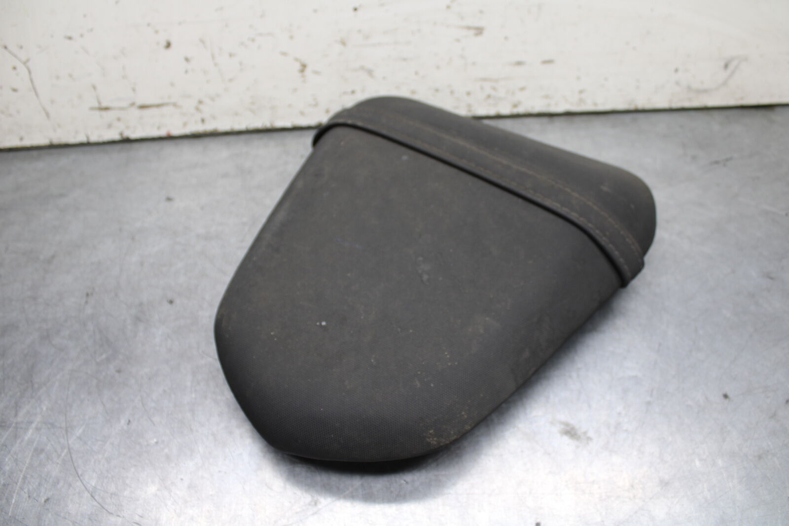 14-15 KAWASAKI NINJA 650 EX650F ABS REAR PASSENGER TANDEM SEAT PAD SADDLE BB741