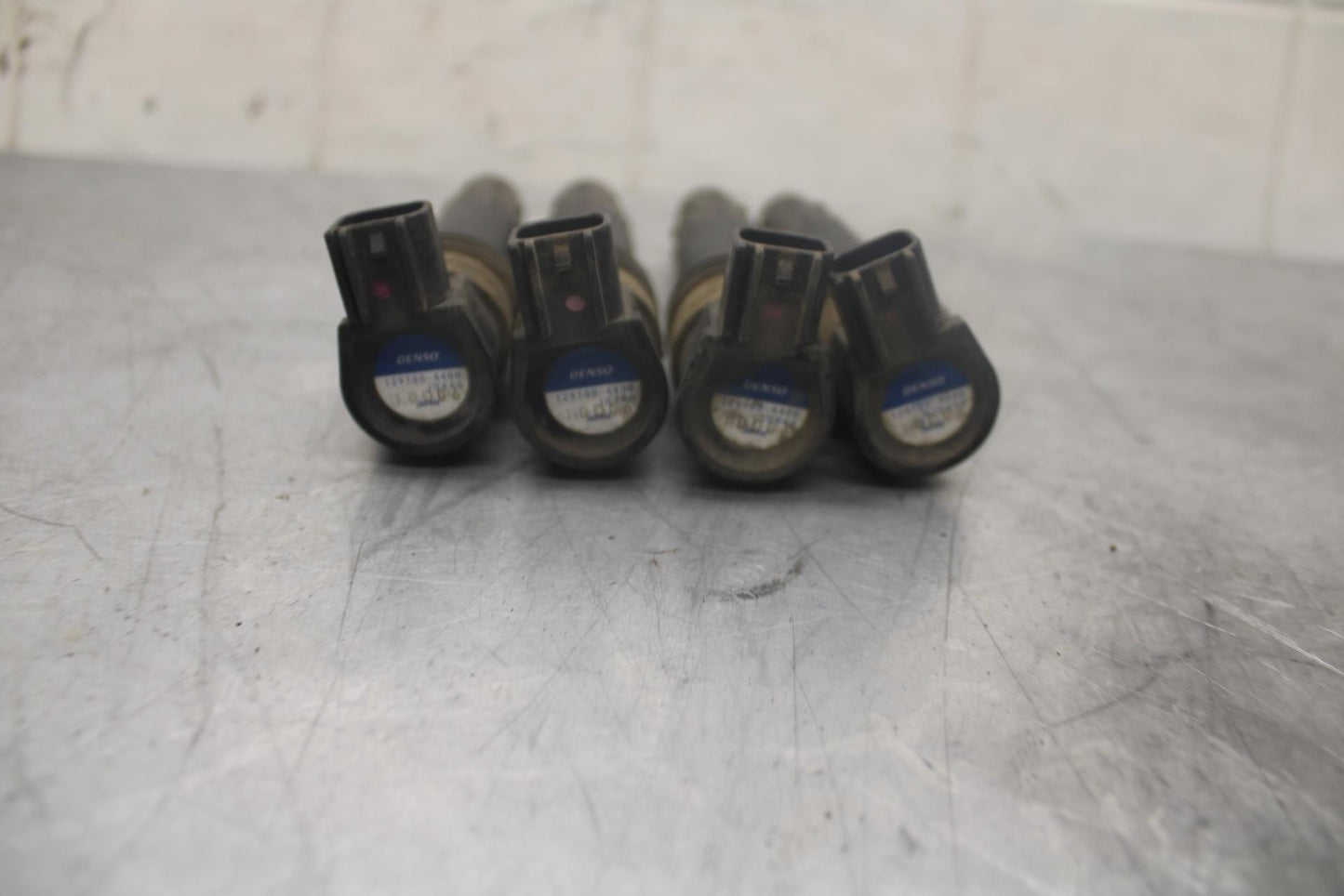 03-04 SUZUKI GSXR1000 IGNITION COILS COIL SPARK PLUG CAPS 33410-35F10 BB459