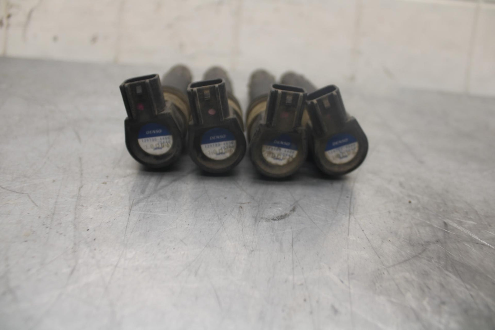 03-04 SUZUKI GSXR1000 IGNITION COILS COIL SPARK PLUG CAPS 33410-35F10 BB459