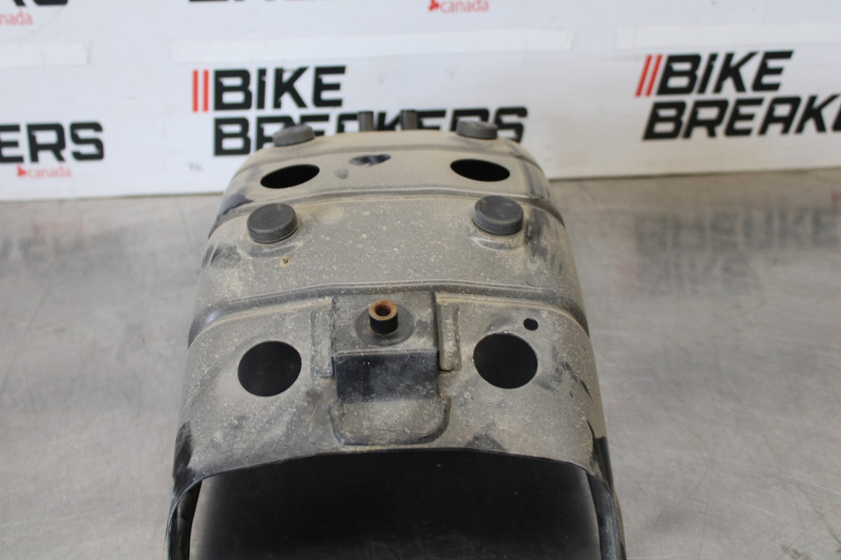 07 SUZUKI BOULEVARD M50 REAR BACK FENDER SUPPORT FRAME SUBFRAME BB897